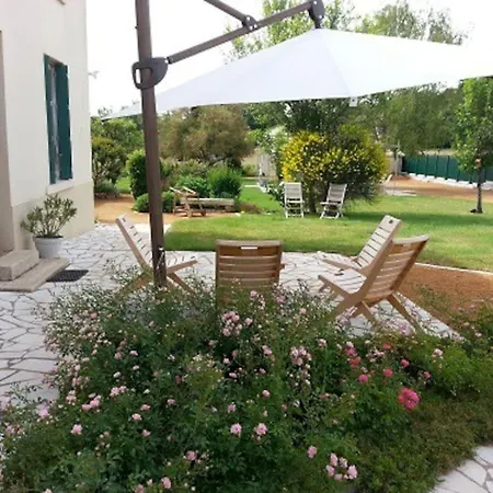 Holiday home Maison De Famille Benaiteau A 10' Du Puy Du Fou Les Epesses